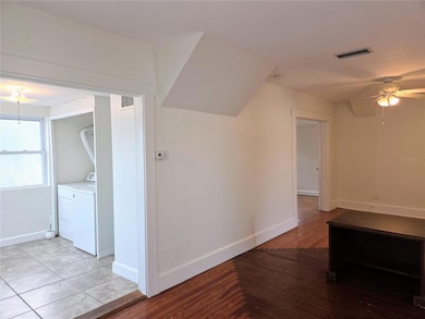 2808 56th St S unit Upper, Gulfport, FL 33707 - photo 5