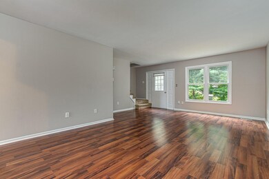 Living Rm