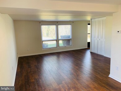 486 West Ct, Glen Burnie, MD 21061 - photo 4