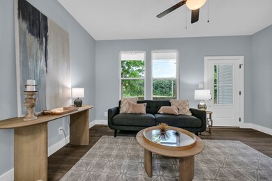 Shows like a Model Home!!!