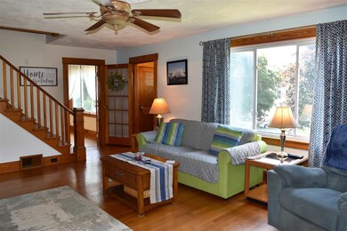 93 Sanborn St, Franklin, NH 03235 - photo 3