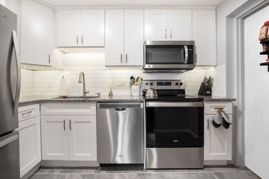 297 Main St unit 5, Medford, MA 02155 - photo 3