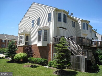 22580 Welborne Manor Square, Ashburn, VA 20148 - photo 2