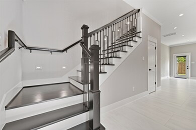 1708 Capron St unit A, Houston, TX 77020 - photo 4