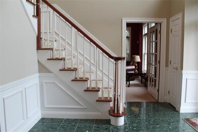 114 Pheasants Crossing, West Springfield, MA 01089 - photo 4