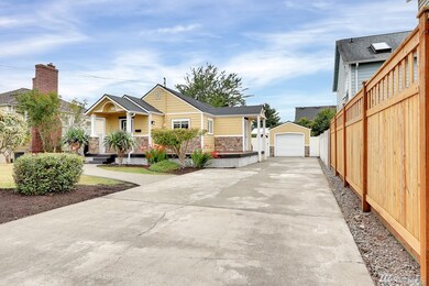 1115 Lafromboise St, Enumclaw, WA 98022 - photo 3