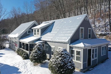 490 Mount Eustis Rd, Littleton, NH 03561 - photo 3