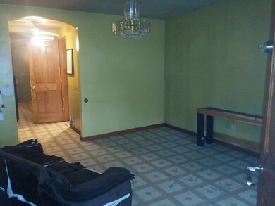 3077 N Elbridge Ave, Chicago, IL 60618 - photo 3