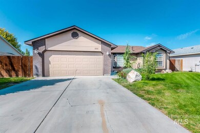 522 Fall Dr, Nampa, ID 83686 - photo 2