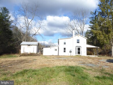 913 Horn Camp Rd, Rio, WV 26755 - photo 4