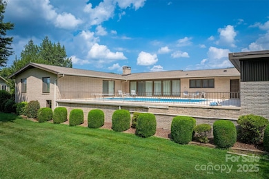 2813 Lakeview Dr, Lenoir, NC 28645 - photo 7