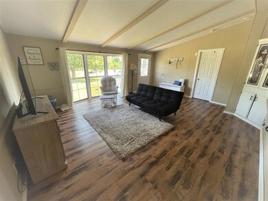 Living room 1