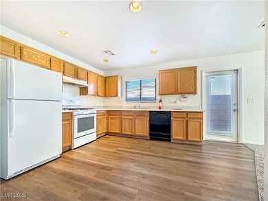 5278 Paradise Valley Ave, Las Vegas, NV 89156 - photo 2