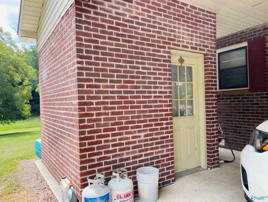 2010 Moody Ridge Rd, Scottsboro, AL 35768 - photo 4