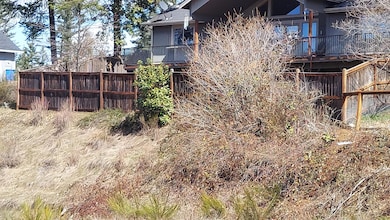 000 Redwood Hwy, Cave Junction, OR 97523 - photo 3