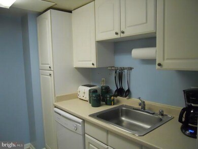 25 Eastford Ct unit 425, Parkville, MD 21234 - photo 5