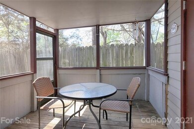 207 Ramsey Ct, Statesville, NC 28677 - photo 6