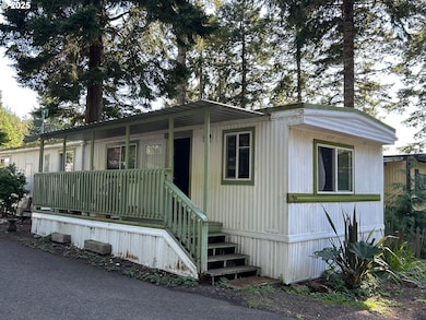 89510 Highway 101 unit 26, Florence, OR 97439 - photo 3