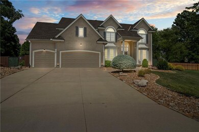 7405 Albervan St, Shawnee, KS 66216 - photo 2