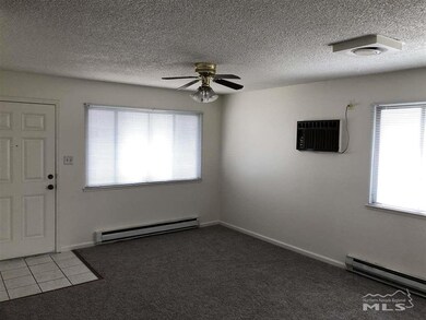 682 Pine Meadows Dr unit 4, Sparks, NV 89431 - photo 3