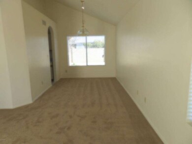 2509 N 90th Lane 002