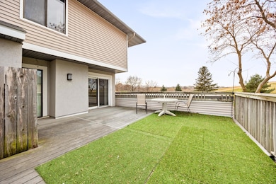 1312 Wagon Wheel Rd, Hopkins, MN 55343 - photo 2