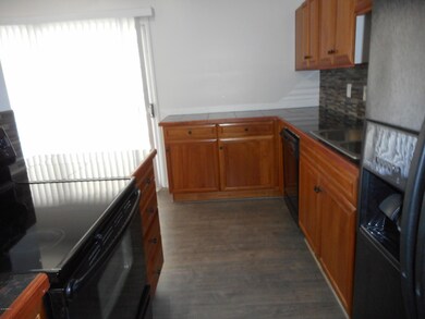 9421 N 17th St, Phoenix, AZ 85020 - photo 6