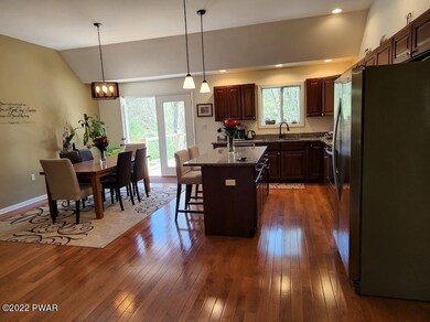 105 Buckeye Ln, Milford, PA 18337 - photo 4