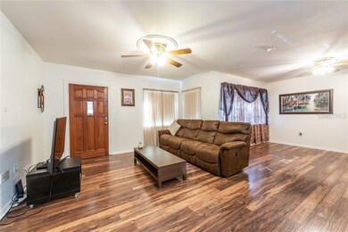 5014 Clewis Ave, Tampa, FL 33610 - photo 6