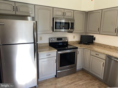 24 Grosvenor Ct unit 5, Wilmington, DE 19804 - photo 7