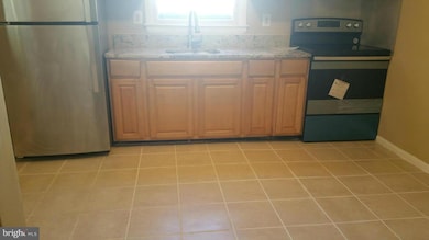 612 Nova Ave, Capitol Heights, MD 20743 - photo 3