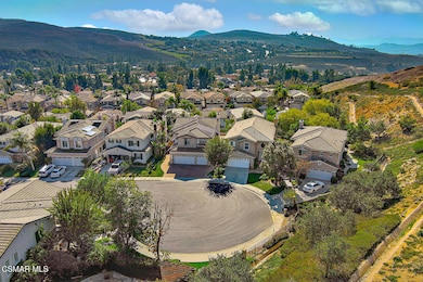 2780 Blazing Star Dr, Thousand Oaks, CA 91362 - photo 3