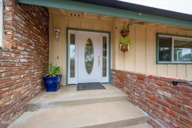 05-Exterior Front
