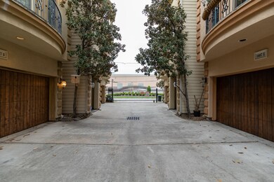 1607 Bass St unit B, Houston, TX 77007 - photo 3