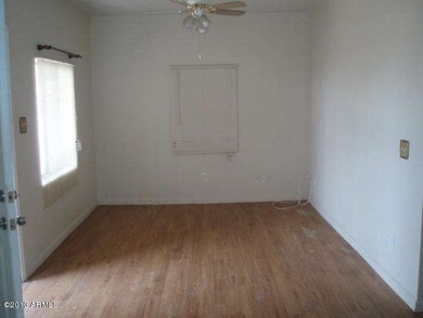 1344 E Pierce (9)
