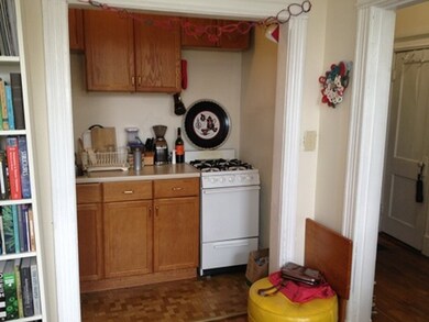 922 Massachusetts Ave unit 45, Cambridge, MA 02139 - photo 3