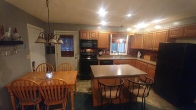 9 Hobbs St, Thorndike, MA 01079 - photo 7