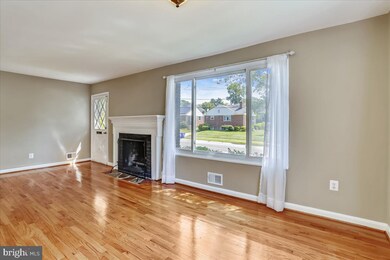 10908 Stillwater Ave, Kensington, MD 20895 - photo 4