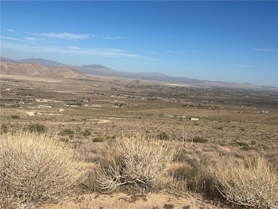 28138 Oriole St, Lucerne Valley, CA 92356 - photo 2