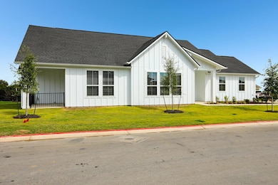 118 Antoinette Way unit 102, San Marcos, TX 78666 - photo 2