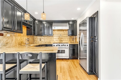 22 Miles Ave unit 1, Providence, RI 02906 - photo 5