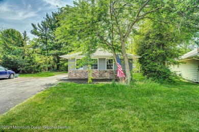 2129 Yorktowne Blvd, Toms River, NJ 08753 - photo 4