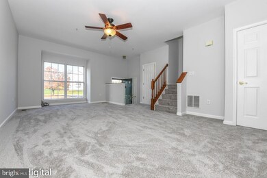 7111 Ladd Cir, Frederick, MD 21703 - photo 2