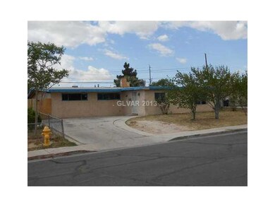 Property Photo. FRONT LEFT OF HOME