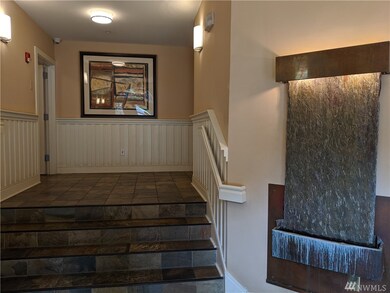 18 Dravus St unit 202, Seattle, WA 98109 - photo 2