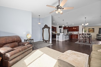 12833 Algonquin Rd Apple Valley-6