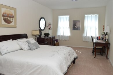 2159 Colonial St, Alvin, TX 77511 - photo 6