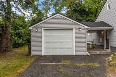 5 Rondeau Rd, Bellingham, MA 02019 - photo 4