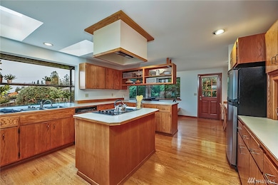 9209 31st St W, University Place, WA 98466 - photo 6