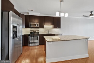 815 N Patrick St unit 305, Alexandria, VA 22314 - photo 7